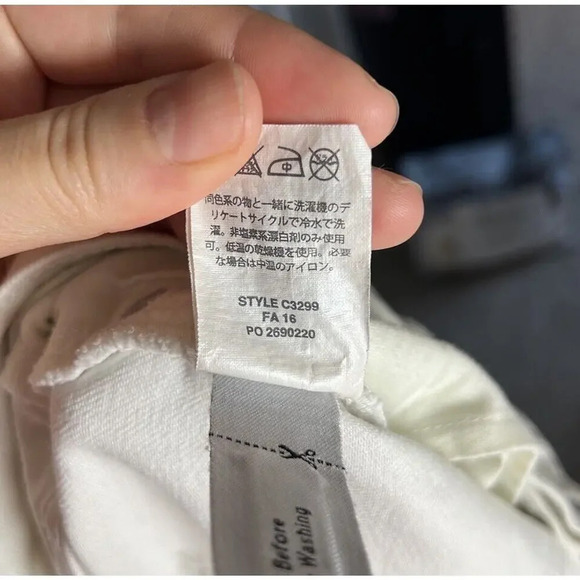 J. Crew Trademark White Denim Skirt Size 31 Frayed Hem Style #C3299 Women’s - Picture 7 of 8